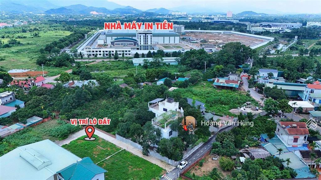 Bán gấp lô góc.xây nhà trọ, nhà máy in tiền tại thôn 4, xã phú cát, huyện quốc oai,