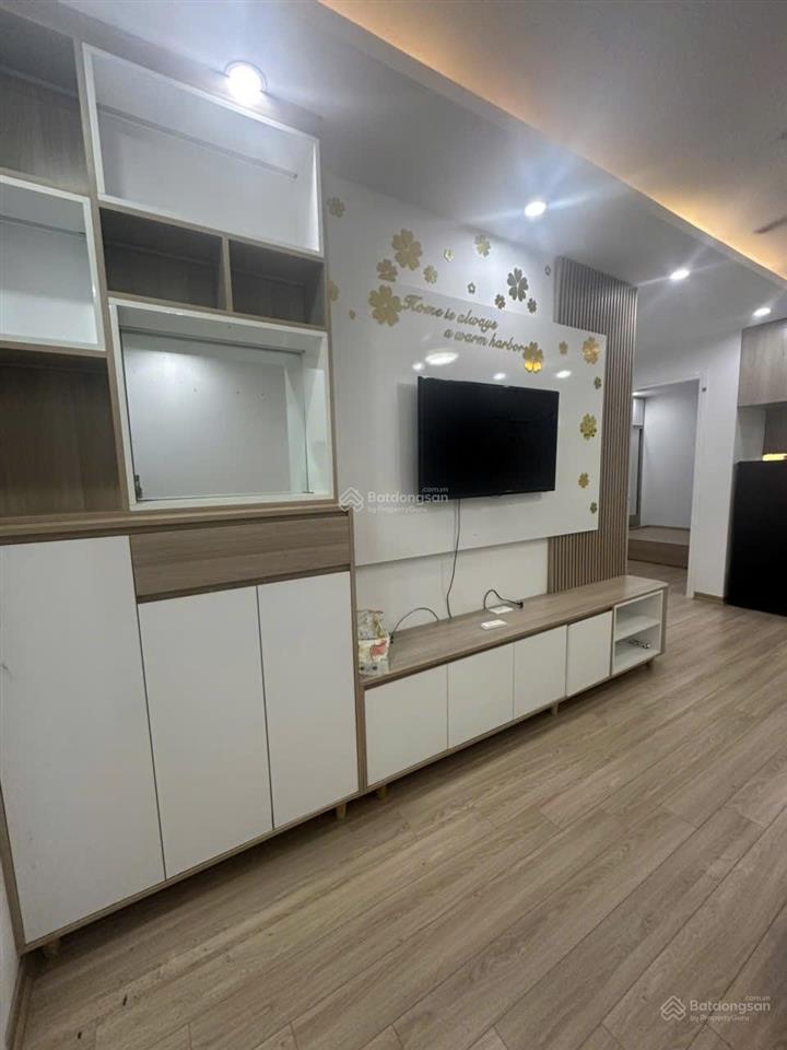 Chỉ 2,3x tỷ sở hữu căn hộ dt 56m2, 2 ngủ toà hh4 linh đàm hoàng mai