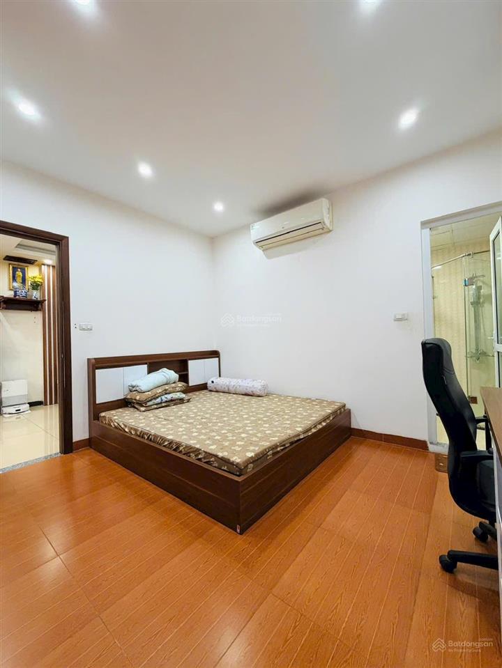 Nhỉnh 4 tỷ chung cư thương mại hồng hà 89 thịnh liệt  full nội thất  giá rẻ