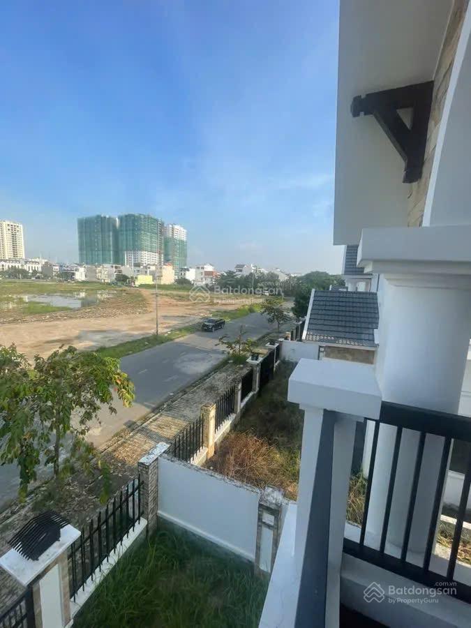Dinh thự thạnh mỹ lợi, mặt tiền nguyễn văn kỉnh, 93 tỷ, vị trí vàng ngang 17 x 22m  6t