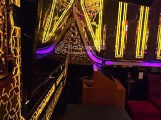 Mặt tiền nguyễn đình chiểu  q3. 7t thang máy, hợp đồng thuê 110 tr (10 năm chưa lên giá) 55 tỷ