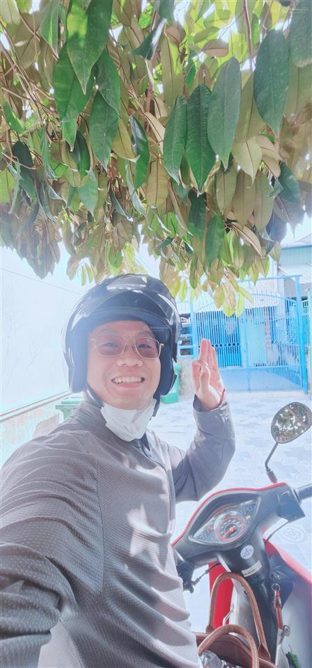 Nhà sát lê văn việt  đối diện vincom plaza  đh công nghệ kỹ thuật  ga metro thủ đức  82m2 5đ