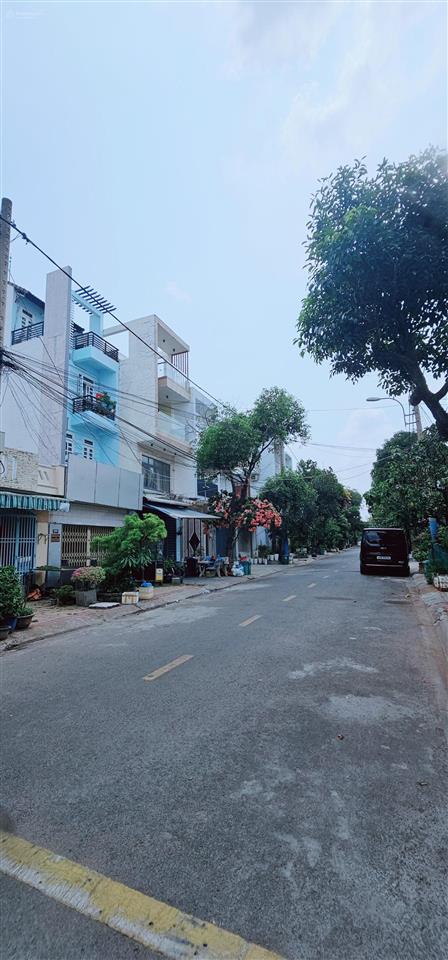 Nhà khu vip phước bình q9, sát đỗ xuân hợp, cđ kinh tế đối ngoại, global city 100m2 4x25 chỉ 9đ