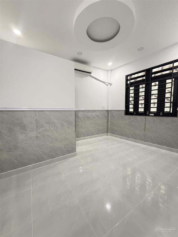 Bán nhà tân thuận tây quận 7  giáp q1/q4  lô góc thoáng mát  chỉ 4.5 tỷ