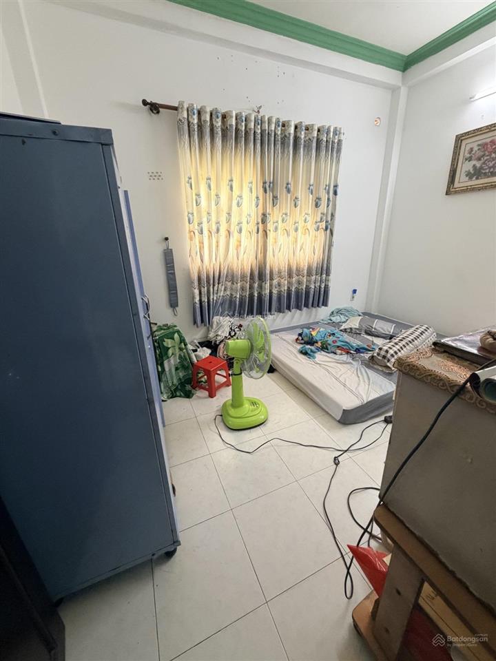 Bán nhà mới 3 tầng chợ tân hưng quận 7  dt 42 m2 ngang 4,2m x 11m  hẻm xe hơi  giá bán 6 tỷ 700