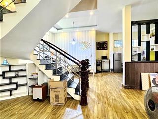 Bán nhà lê văn lương q7  95m²  8m x 12m  2 tầng (1 trệt 1 lầu)  giá 9.1 tỷ