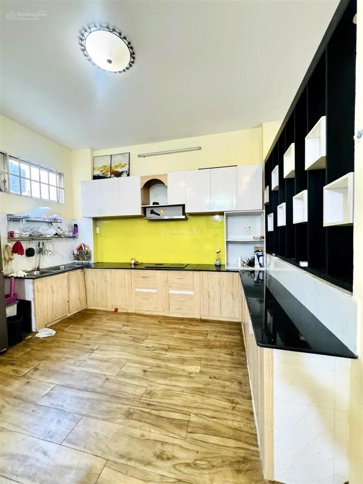 Bán nhà lê văn lương q7  95m²  8m x 12m  2 tầng (1 trệt 1 lầu)  giá 9.1 tỷ