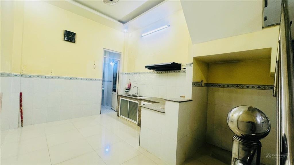 Bán nhà mặt tiền đường 51 tân quy q7 ra lâm văn bền 20m dt 41m (3.514m) 2 tầng chỉ 9.9 tỷ