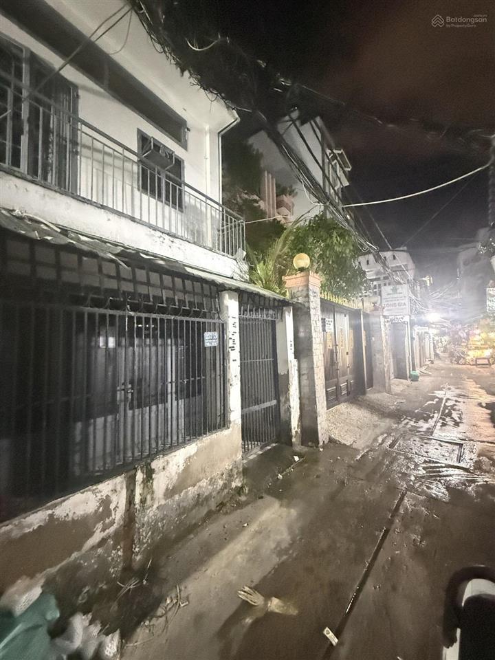 Bán nhà nguyễn thị thập gần chợ tân mỹ, p. tân phú, quận 7  40m2 (4x10)  2 tầng  giá 5,99 tỷ