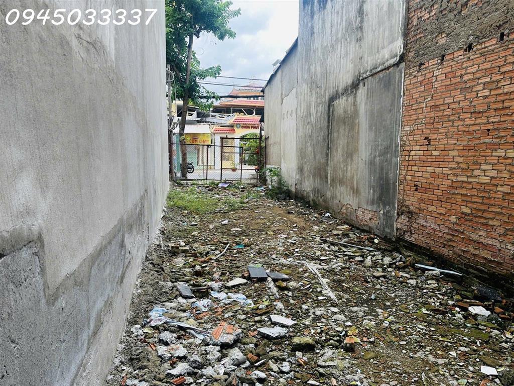 Bán đất MT đường 79, P. Tân Quy, Quận 7, dt 78m2 (4 x 19,5m), đất trống tiện xây mới, giá