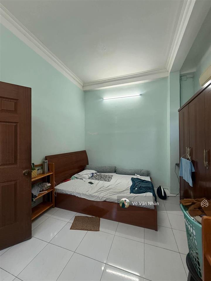 Bán nhà 3 tầng shr p. phú thuận, quận 7, dt 72m2 (6m x 13m), giá 5 tỷ 500 triệu