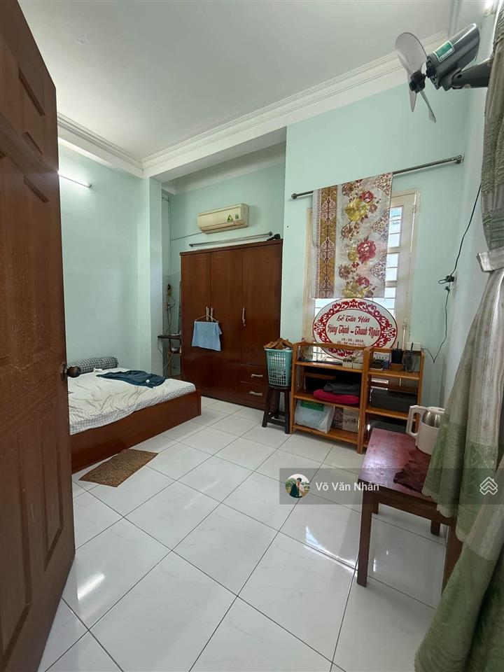 Bán nhà 3 tầng shr p. phú thuận, quận 7, dt 72m2 (6m x 13m), giá 5 tỷ 500 triệu