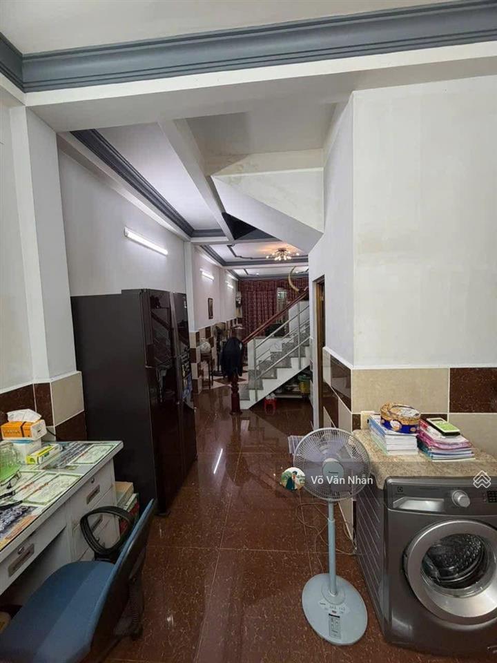 Bán nhà shr  hẻm xe hơi kinh doanh p. tân thuận quận 7  dt 60m2 (4x15m)  2 tầng  giá 8,1 tỷ