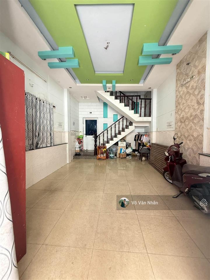Bán nhà phường tân hưng, quận 7  dt 52m2  (4.2m x 12.5m)  4 tầng  giá 6.2 tỷ