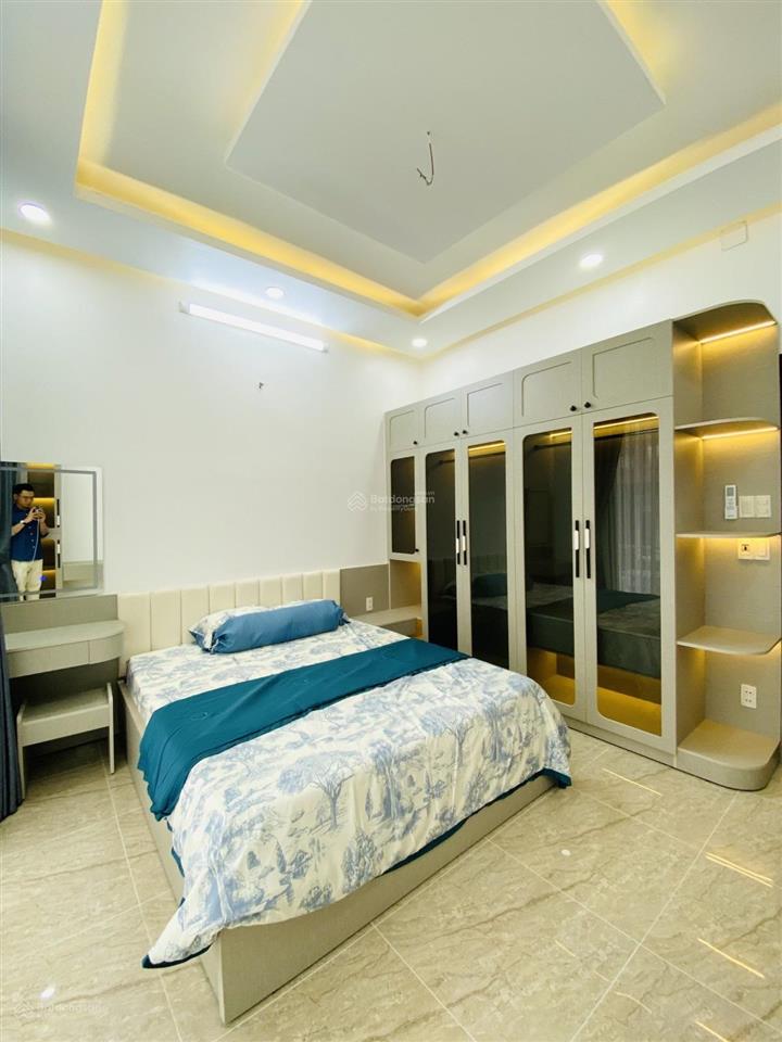 Bán nhà kdc hoàng quốc việt, quận 7  50,5m  4,2m 12m  4 tầng btct  giá 9 tỷ 9