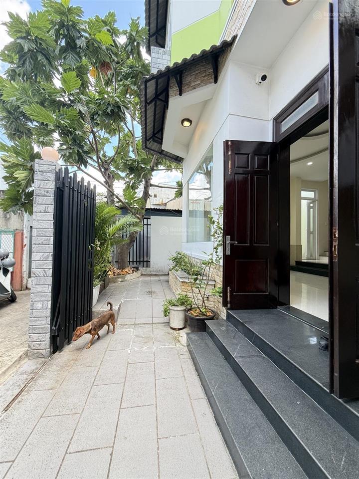 Bán villa góc him lam, p. tân hưng, quận 7  dt 8,5x11m (165m2)  nhà 3 tầng  7,5 tỷ (giảm 500tr)