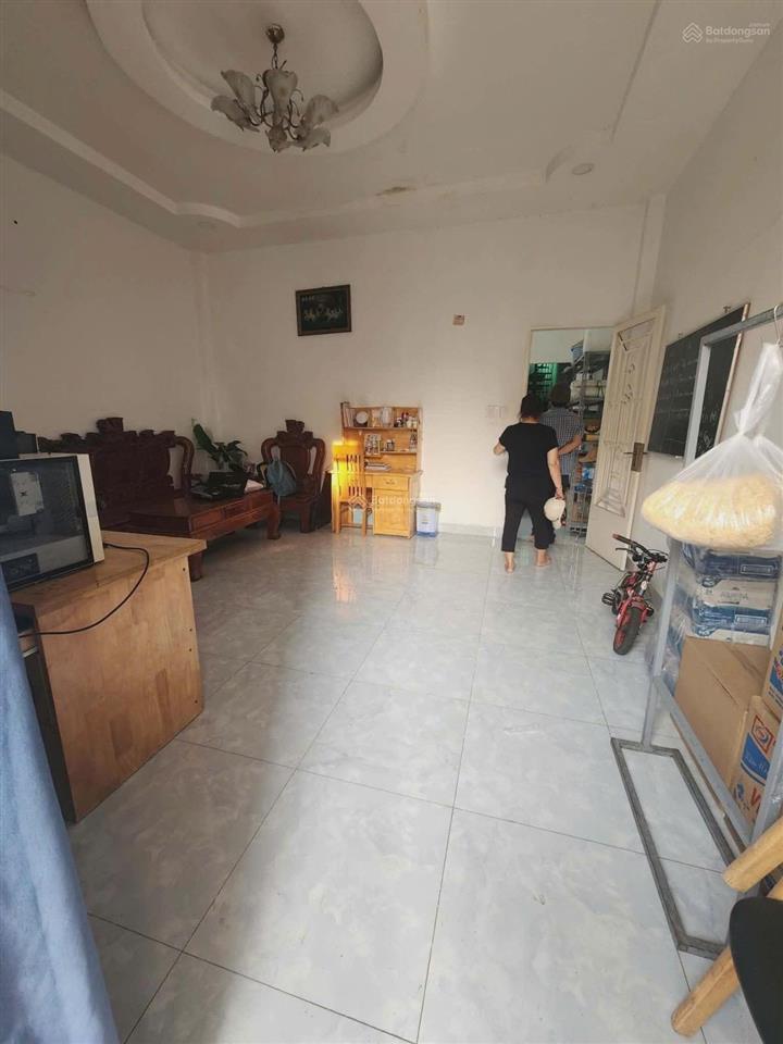 Bán nhà hẻm xe hơi quận 7, gần cầu phú mỹ dt 108.6m2  ngang 5.3m 20.5m  2 tầng btct  giá 9.9 tỷ