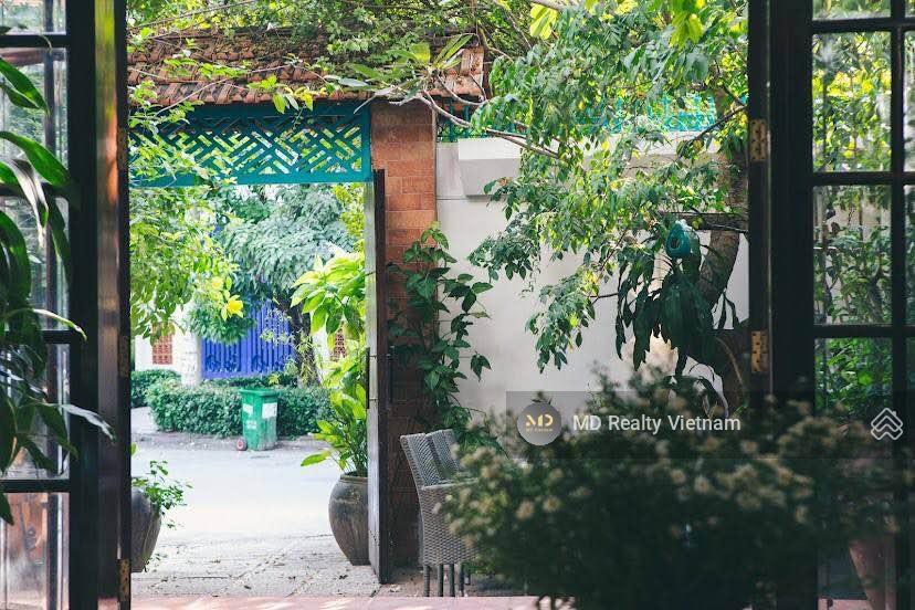 Cho thuê villa nguyễn văn hưởng  thảo điền | 5pn | giá 4.500 usd/tháng