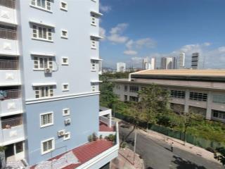 Nhà 4 tầng đường nguyễn lộ trạch  cách biển 900m , ngay khu học viện hải quân.