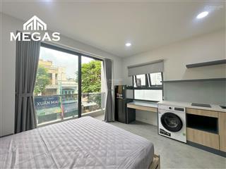 Căn hộ ban công full nội thất ngay etown cộng hoà