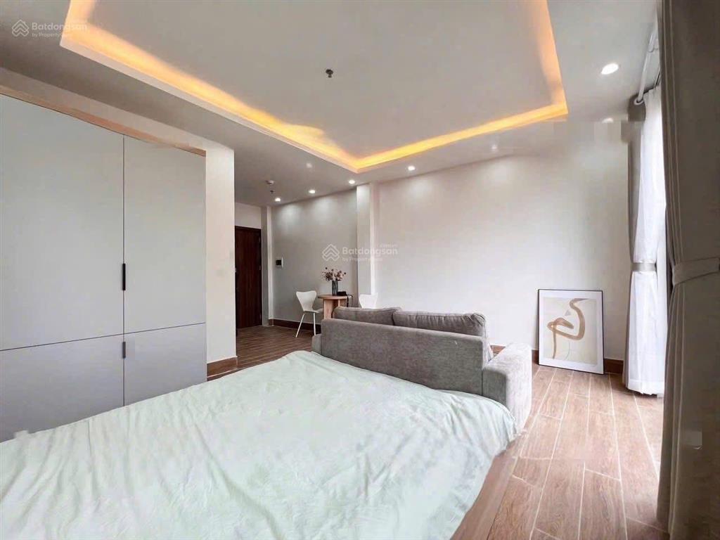Căn hộ ban công full nội thất ngay vạn hạnh malltô hiến thành