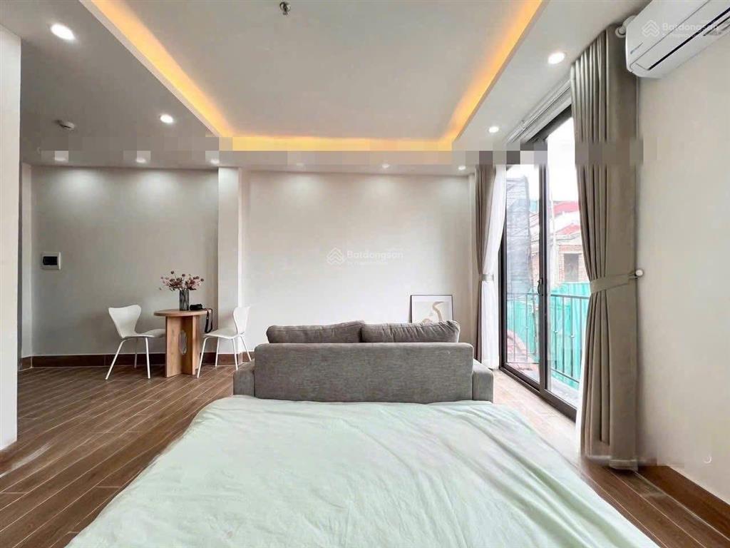 Căn hộ ban công full nội thất ngay vạn hạnh malltô hiến thành