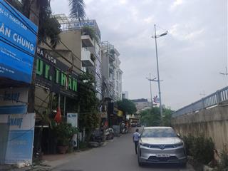 Đất mặt phố âu cơ  tây hồ hà nội. trục đường huyết mạch kết nối tt phố cổ