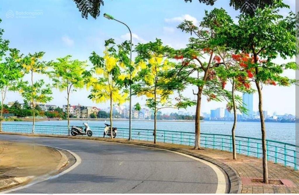 Bán tòa 6 tầng mặt hồ tây view trực diện hồ tây khu vực chỉ dành cho giới tinh hoa  hiếm