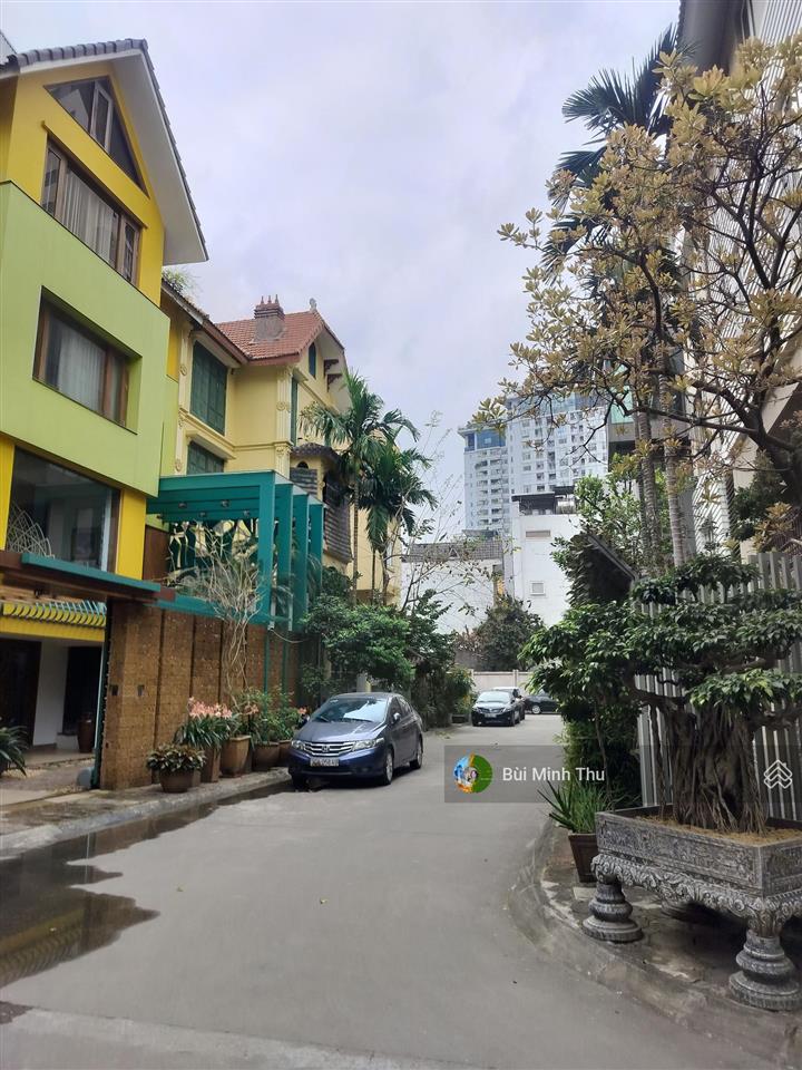 Lại giảm tiếp chủ nhiệt bán  giảm sốc còn 68,6 tỷ đất mặt phố  lô góc 199m mặt tiền 11m