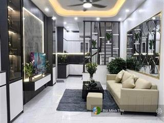 Chủ nhờ bán nhanh 7,05 tỷ.
30m 5 tầng  nhà xây 2021 còn mới, ở luôn.
khu vực tiềm năng.