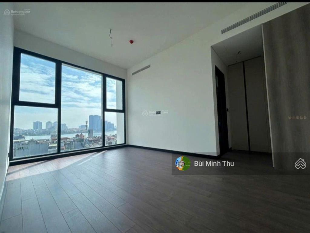 Bán căn hộ hạng sang  tòa heritage west lake 4pn  4wc  dt 180m²  view trọn hồ tây.
