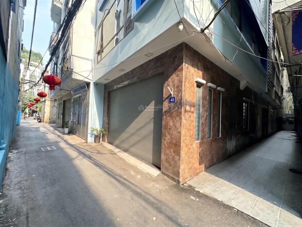 Nhà võ chí công  gần hồ tây lộng gió  50m ra mp võ chí công 1 nhà ra ngõ thông ô tô  mặt tiền 5m