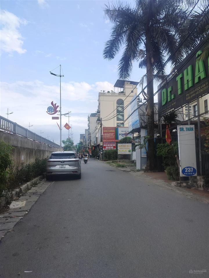 Mảnh đất siêu hiếm mặt phố quận tây hồ hơn 628m2  mặt tiền 19m đón đầu quy hoạch sông hồng.