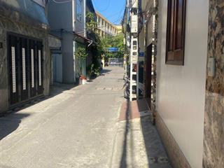Toà nhà apartment  8 tầng thang máy  10m ra mặt phố  view tây hồ lộng gió 90m2 8 tầng  mt 7,6m