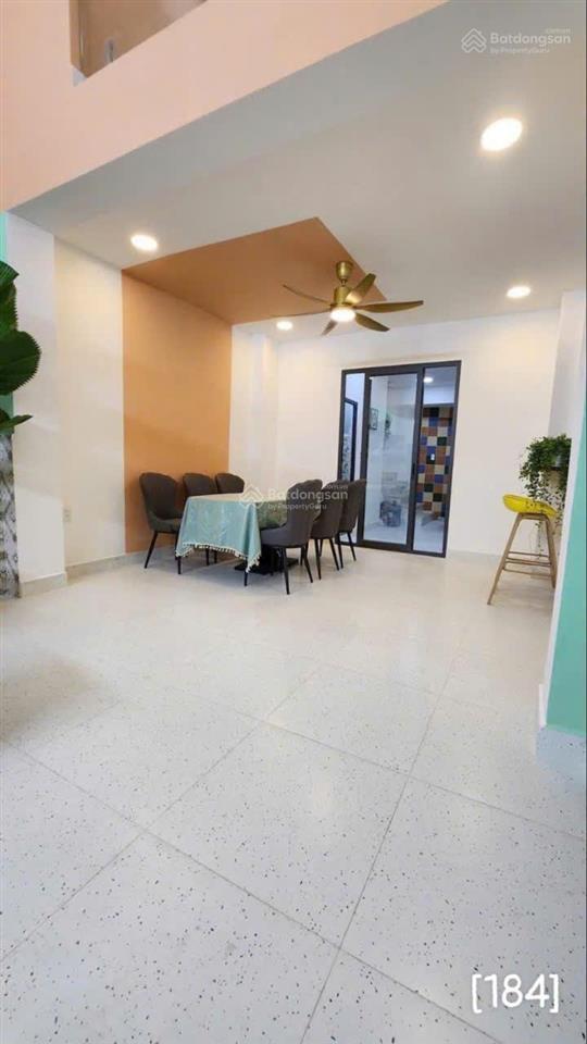 Bán nhà kề phú thuận  quận 7  2 mặt tiền kdbb,thoáng  oto đậu cửa  62 m2  2 tầng  chỉ 5 tỷ lẻ