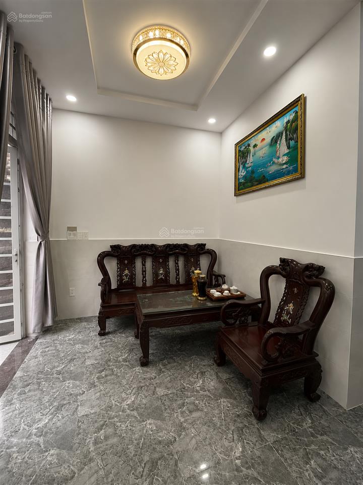Bán nhà quận 7  phú thuận, phú mỹ hưng chỉ 500m  quận 7  5x9m  2 tầng  chỉ 3 tỷ 35