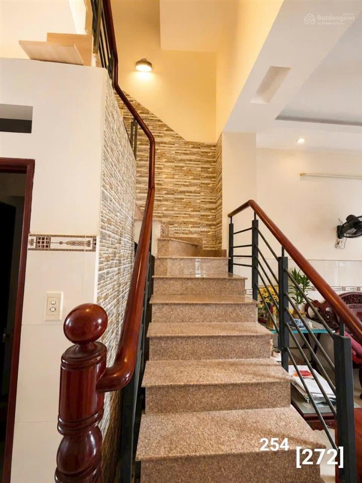 Bán nhà phú thuận  quận 7  4 tầng  46 m²  kdc hiện hữu  hẻm 4m  chỉ 5.x tỷ