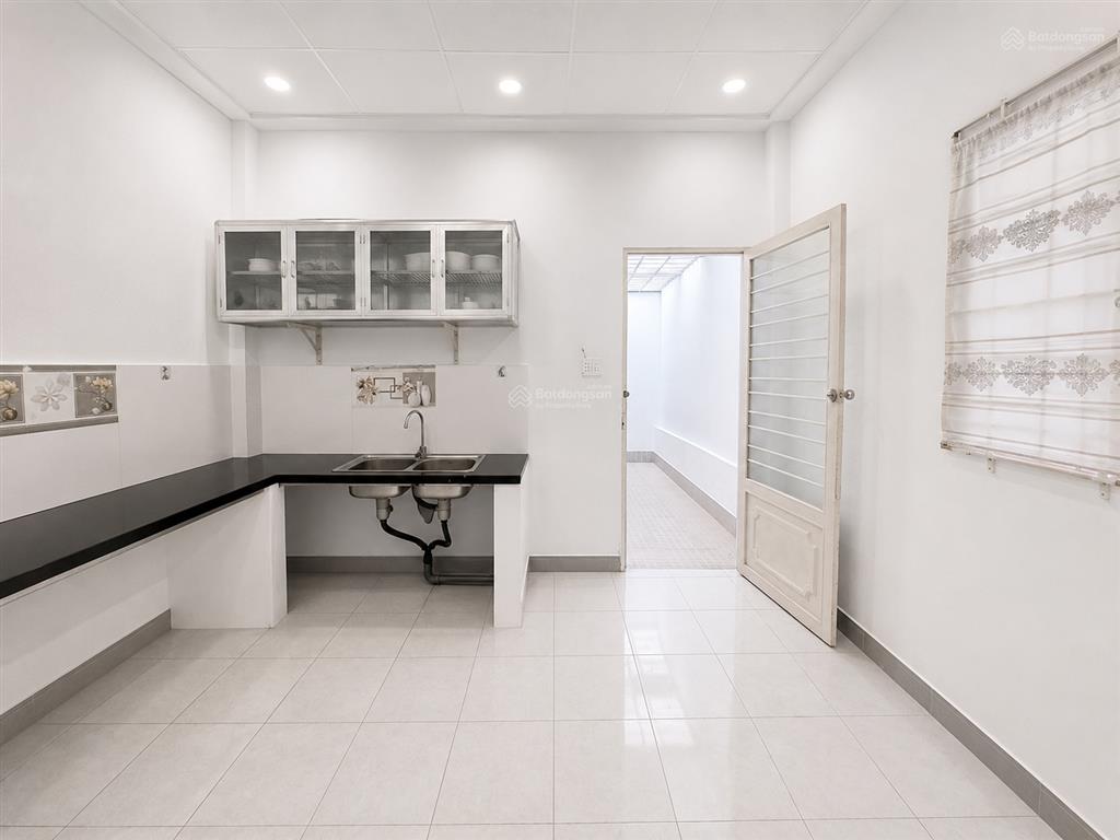 [hiếm]  bán nhà hxh, mbkd  bùi văn ba  quận 7  4,2 x 21m  2 tầng, shr, hc đủ  chỉ 9 tỷ x
