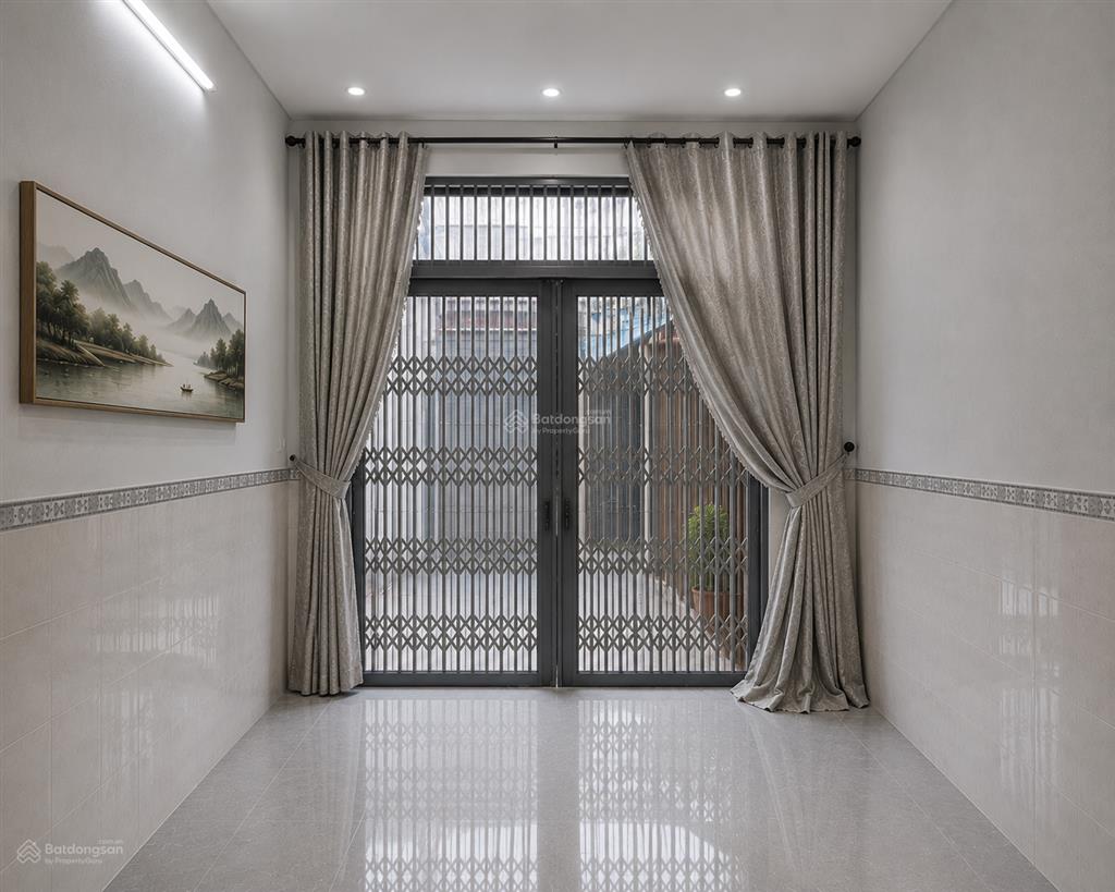 Bán nhà trần xuân soạn, kề him lam  quận 7  55 m2  shr, 5pn  có dòng tiền = chỉ 5 tỷ x