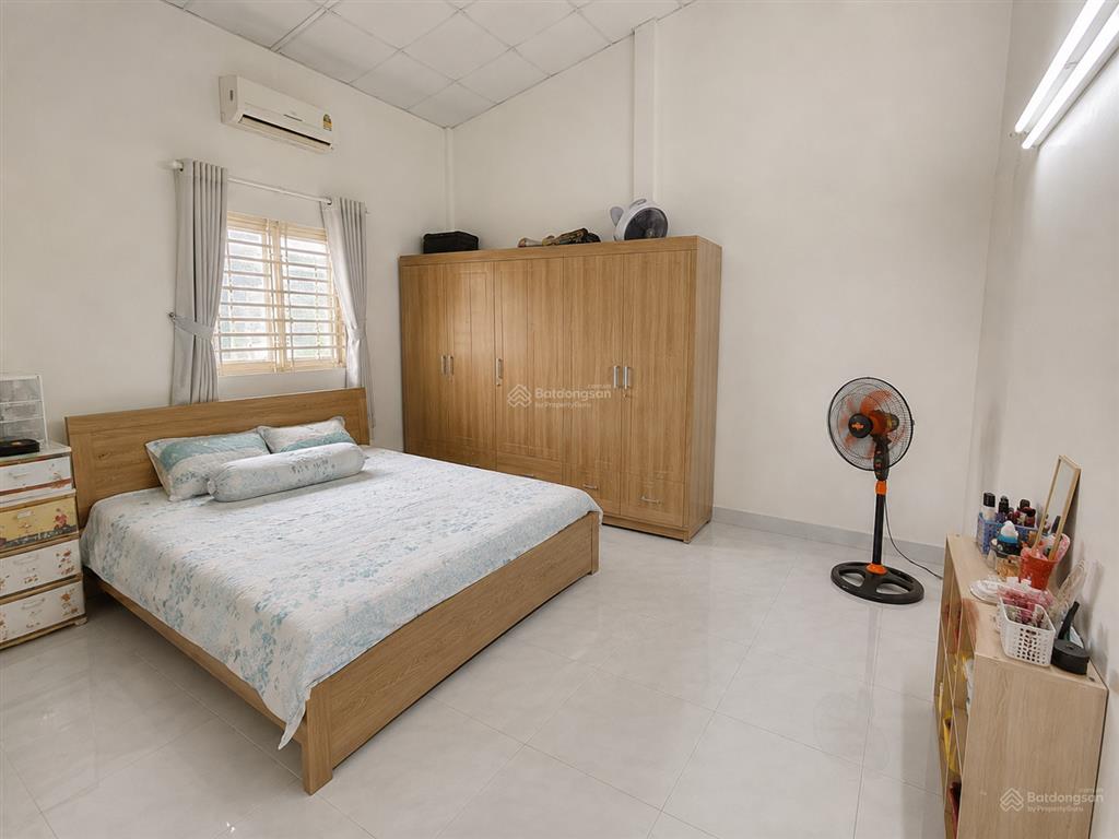 Bán nhà mặt tiền 7,7m  2 tầng  kề tạ quang bửu, chánh hưng  q5 chỉ 1km  chỉ 5 tỷ x