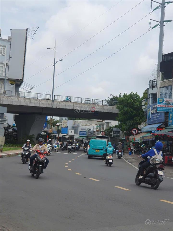Bán nhà hxh  sát cầu nguyễn văn cừ, quận 1 chỉ 500m  59m2  kdc hiện hữu  2 tầng  chỉ 6 tỷ 2