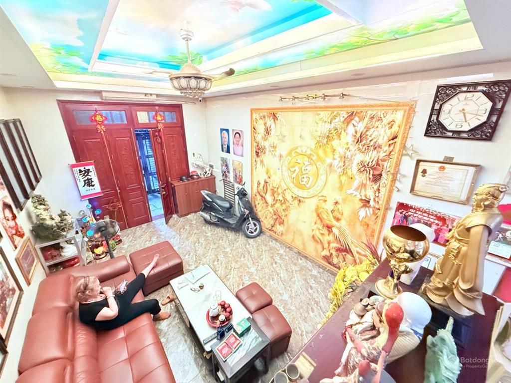 Kiếm đâu? nhà trần duy hưng, ngõ thông, trải nhựa, ô tô tránh gần, dân xây, ở/cho thuê, 40m2*5t
