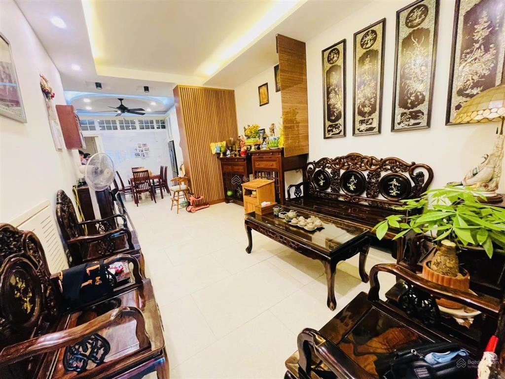 Bán nhà yên hòa. ngõ thông phố lớn, 3 gác tận cửa, lô góc 2 thoáng, xây còn mới, full nt, 35m2*5t