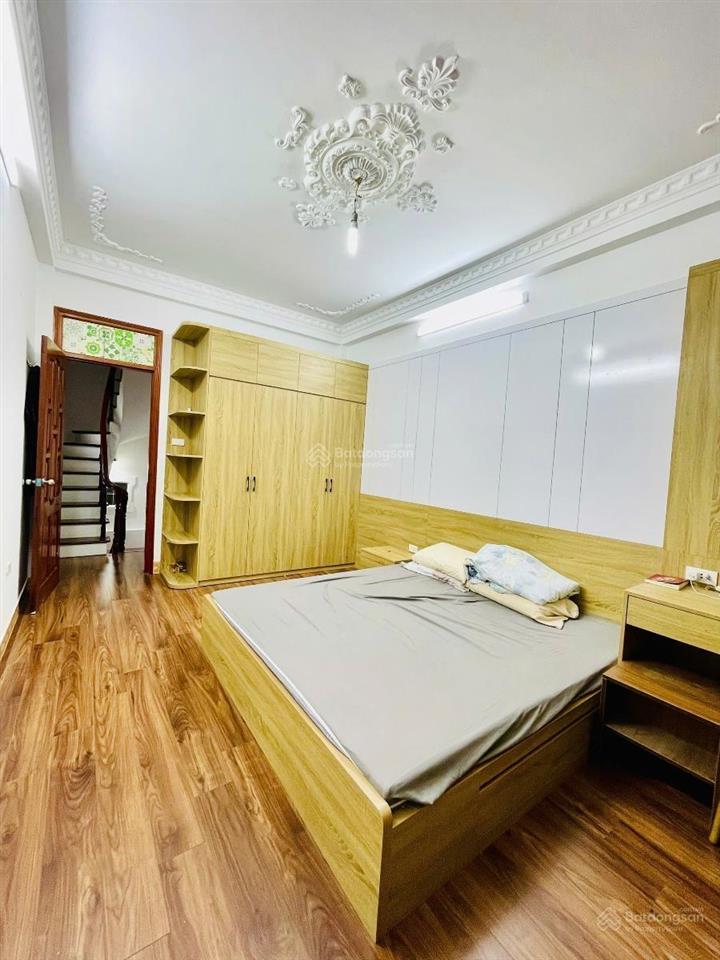 Nhà riêng trung kính. ngõ kinh doanh, ô tô tránh chỉ 20m, dân xây kcbt, sân riêng, thoáng, 41m2*5t