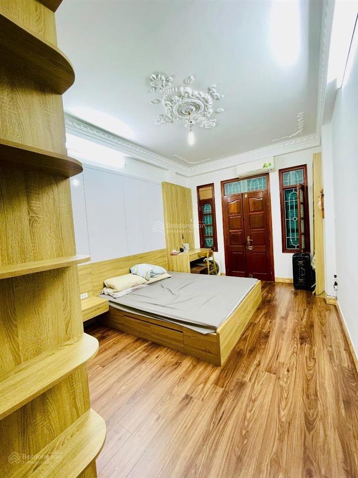 Nhà riêng trung kính. ngõ kinh doanh, ô tô tránh chỉ 20m, dân xây kcbt, sân riêng, thoáng, 41m2*5t