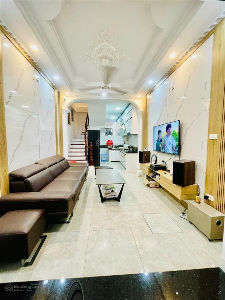 Nhà riêng trung kính. ngõ kinh doanh, ô tô tránh chỉ 20m, dân xây kcbt, sân riêng, thoáng, 41m2*5t
