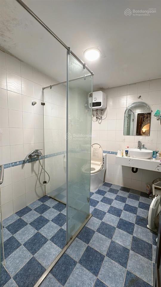 Bán nhà trung kính. ngõ nông, siêu gần phố, 30m ô tô tránh, dân xây kcbt, thoáng sáng, ở ngay, 43m2