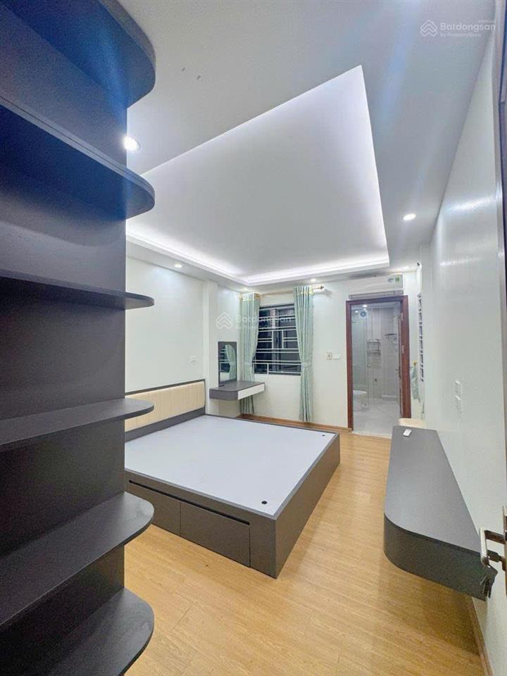 Lô góc quan hoa. nhà 2 mặt tiền, kinh doanh đỉnh, thoáng sáng, ngõ thông, 3 gác đỗ cửa, 20m ra ô tô