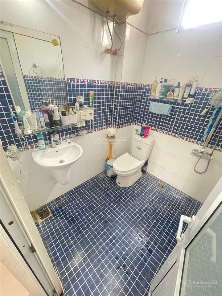 Gấp nhà trần duy hưng, mặt ngõ thông, kinh doanh, 1 phút ra phố, dân xây, thoáng sáng, đủ nt, 46m2
