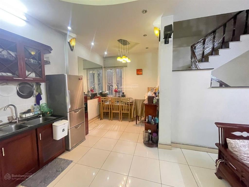 Gấp nhà trần duy hưng, mặt ngõ thông, kinh doanh, 1 phút ra phố, dân xây, thoáng sáng, đủ nt, 46m2